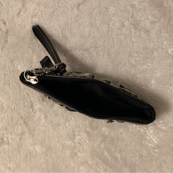 Black Coach wristlet - Picture 3 of 5